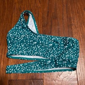 Girls green swim suit top